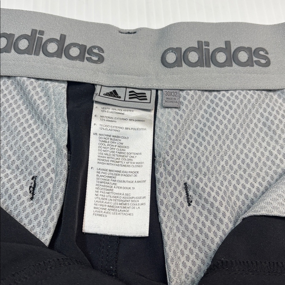 Adidas Men's Black Lightweight Active Pant - Sz 30 - Picture 4 of 9